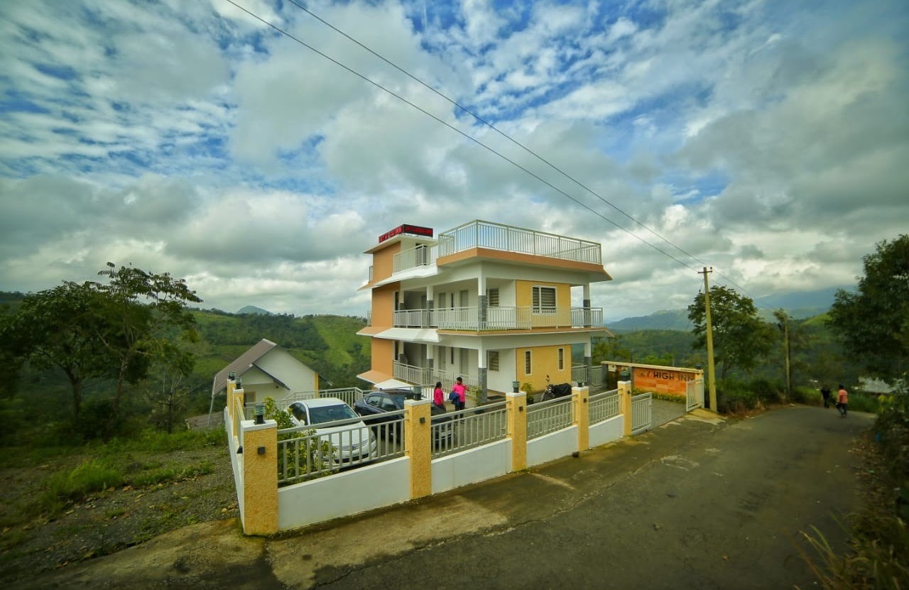 SKY HIGH INN