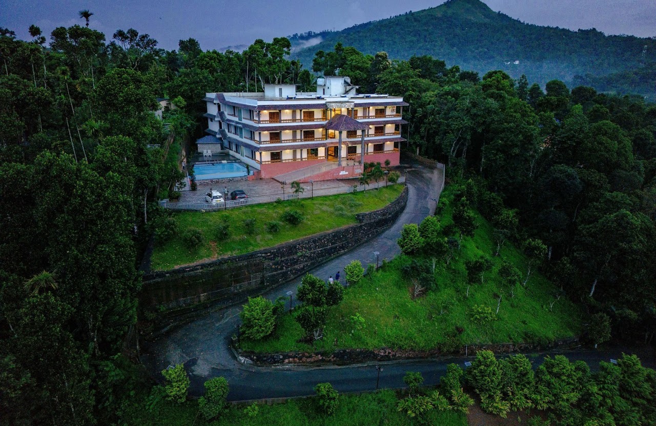 PERIYAR MOUNTAIN PALACE