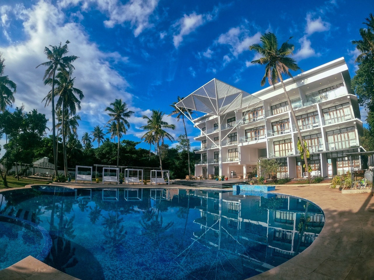 ELIXIR CLIFF BEACH RESORT VARKALA