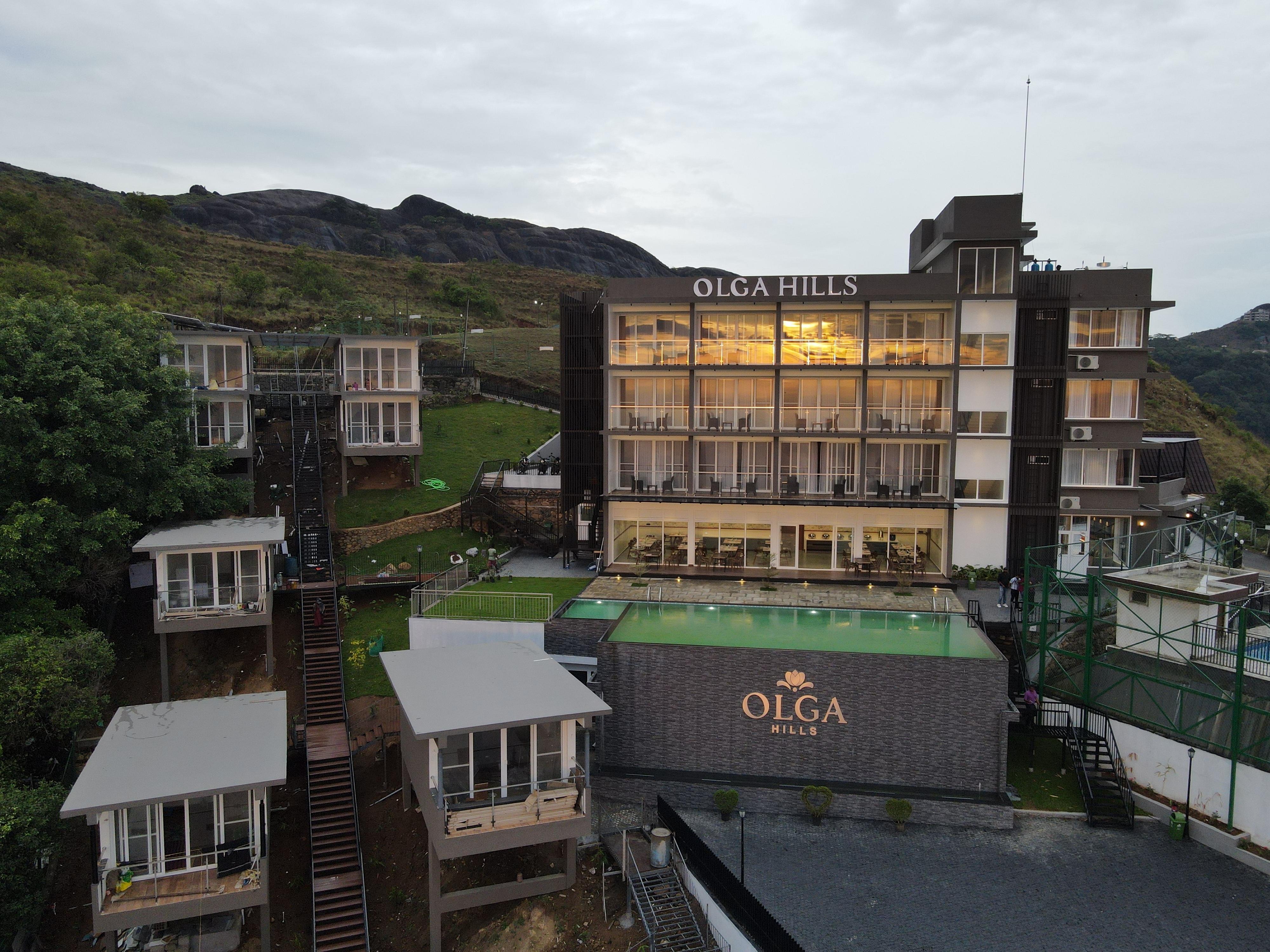 OLGA HILLS VAGAMON
