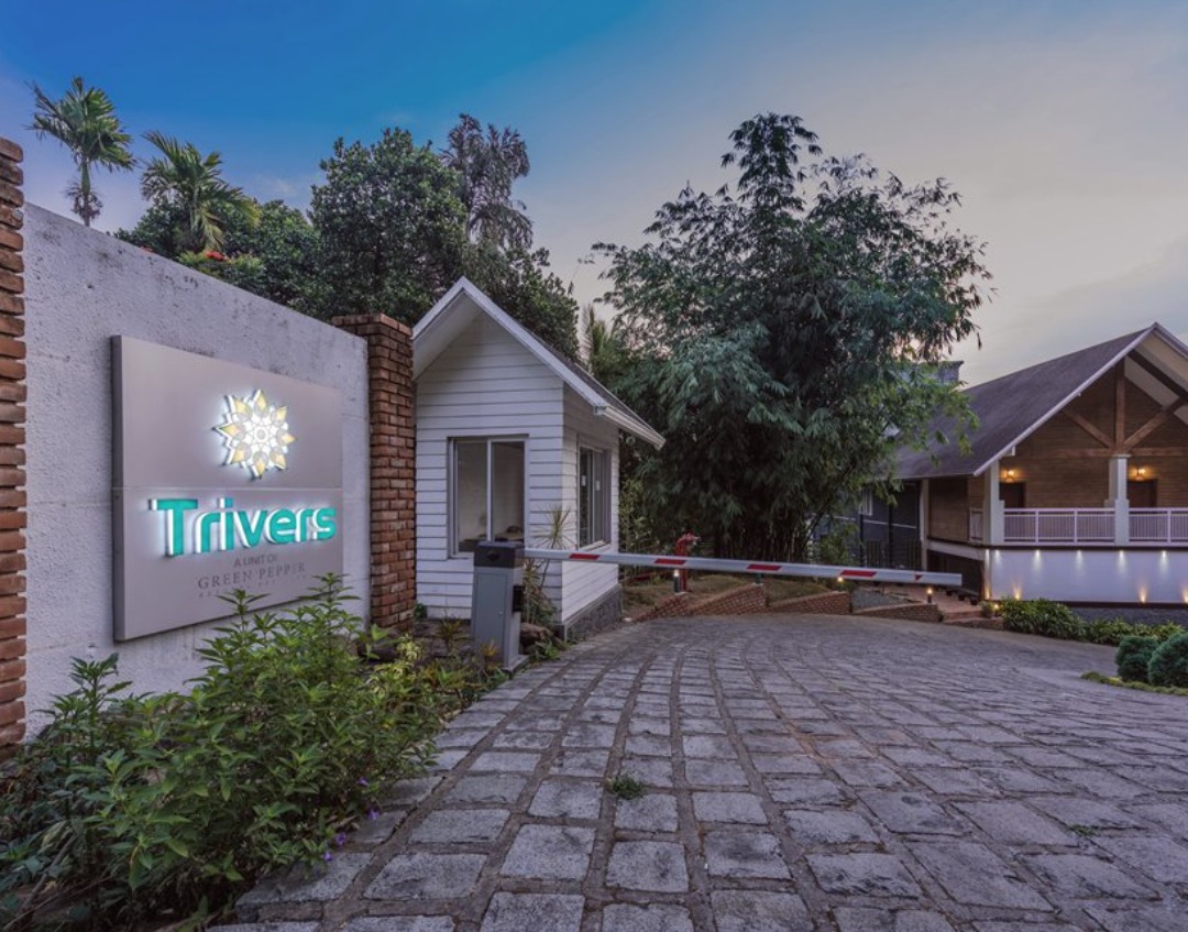 TRIVERS MUNNAR